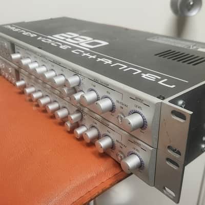 Pair of Aphex 230 Tube Mic PreAmp Microphone PreAmplifier Pre Amp Amplifiers image 2