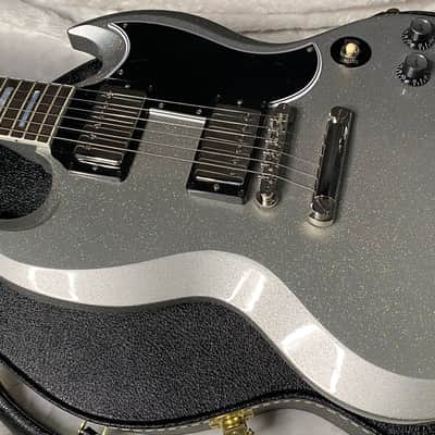 NEW! Gibson Custom SG Custom Electric Guitar - Radiant Sparkle - WOW! Just Incredible! 7lbs - Authorized Dealer - G07678 image 9