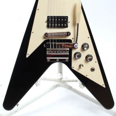 2005 Gibson Flying V '67 Reissue, ebony Maestro Vibrola image 2