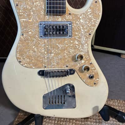 Hofner Galaxie TV Jones one pickup mod image 10