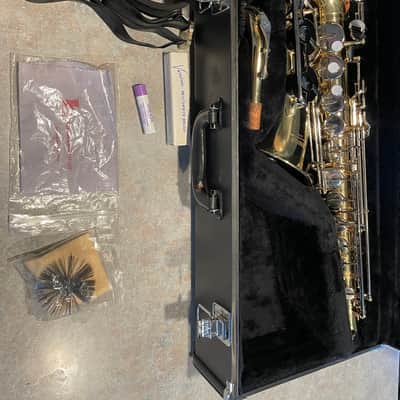 Yamaha YAS-23 Eb Alto Saxophone image 6