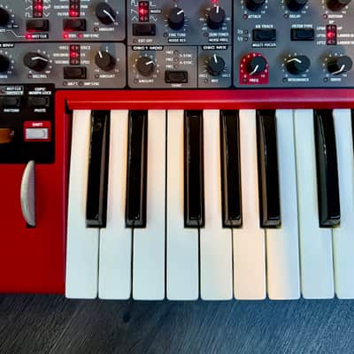 Nord Lead 4 Polyphonic Synthesizer - Excellent Condition image 5