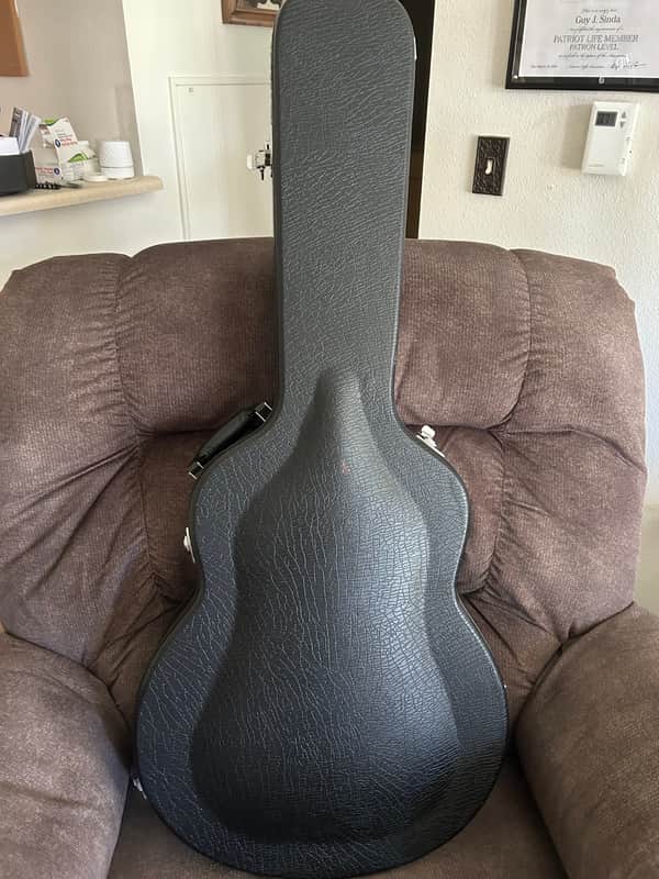 Taylor Hard Shell Case for Grand Symphony Guitars 2010s image 1