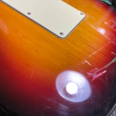 2006 Fender American Deluxe Stratocaster - 3 Color Sunburst - Includes Hardshell Case! image 15