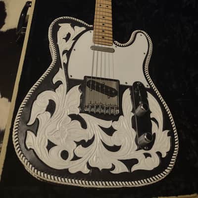 2009 Fender Telecaster USA Highway One (Hwy 1 Tele) w/Waylon Jennings-style Custom Leather Cover/Wrap & G&G Hard Case image 4