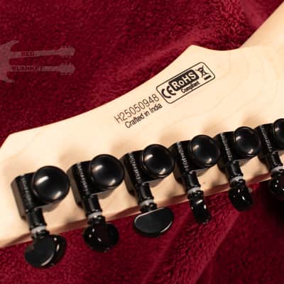 B.C. Rich Gunslinger Retro II with Floyd Rose - Red Crackle image 11