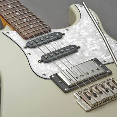 Yamaha Pacifica PAC612VIIX Electric Guitar; Vintage White image 5
