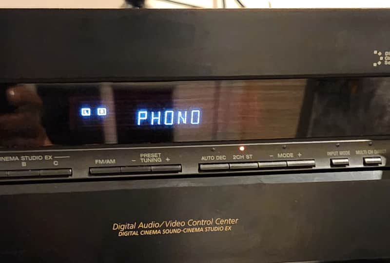 Sony Sony STR-DA1ES is a 5.1 channel AV receiver 2002 - Black image 1