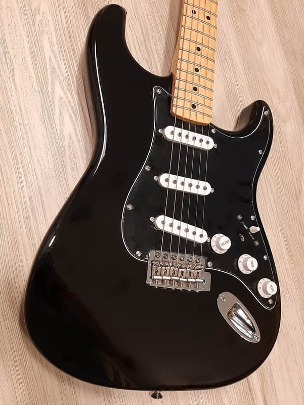 2011 Fender Stratocaster Black Strat Stratocaster w/ Gilmour MOD Maple neck & NEW Hardshell Case image 1