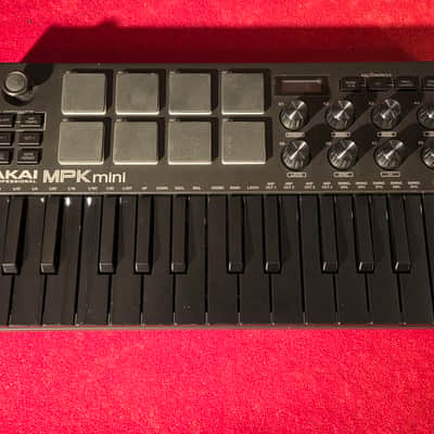 Akai MPK Mini MKIII 25-Key MIDI Controller image 1