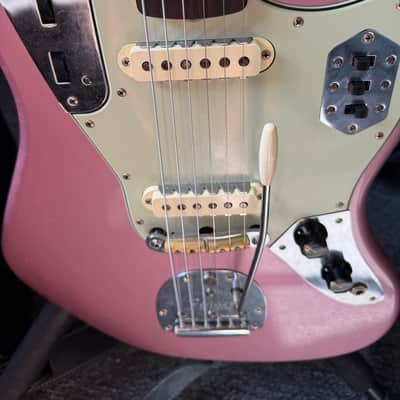 Fender Custom Shop '64 Reissue Jaguar Journeyman Relic Burgundy Mist Metallic image 5