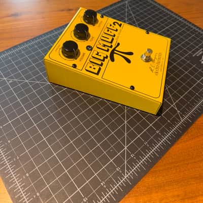 Electro-Harmonix / JHS / Big Muff 2 Third Man Limited Edition Yellow image 3