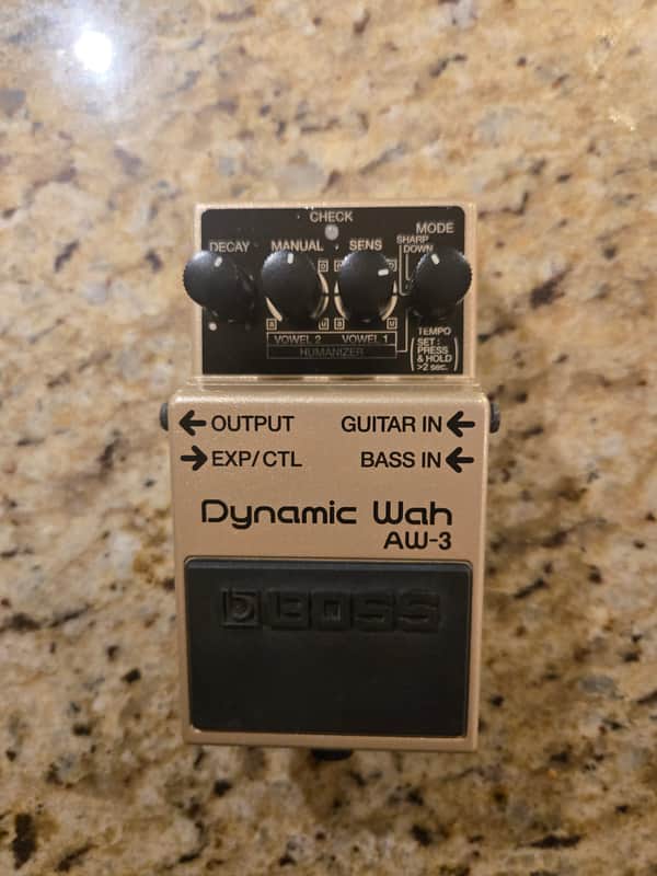 Boss AW-3 Dynamic Wah