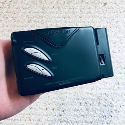 KENWOOD CP-K5 Walkman Cassette Player, Excellent Cool Gun Black ! For Display or Repair ! image 4