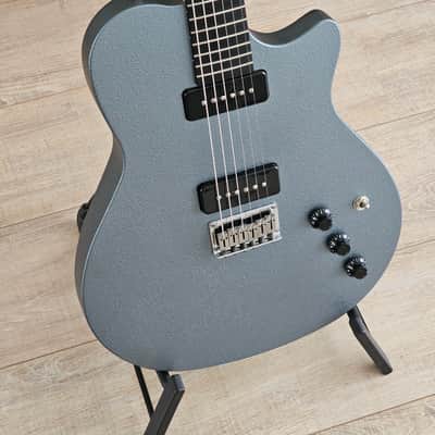 Ovation VXT Hybrid Titanium silver Made in USA image 2