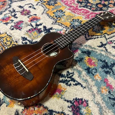 Breedlove Pursuit EX S Concert Ukulele image 1