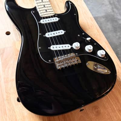 2009 Fender Eric Clapton Artist Series Stratocaster "Blackie" image 4