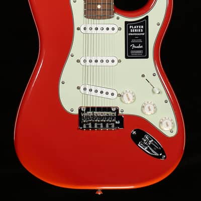 Fender LTD Player Stratocaster Pau Ferro Fiesta Red (662) image 3