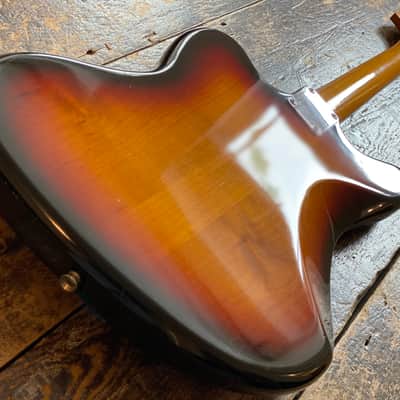 Fender Japan 1995 Jaguar Grunge-Era '66 Reissue MIJ FujiGen Three Tone Sunburst MIJ image 5