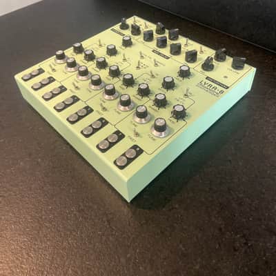 Soma Laboratory Lyra-8 - Green image 2