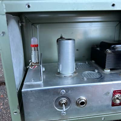 AQ2A spaceheater Moviola URS single ended tube amplifier head 6aq5 amp w/lineout image 5