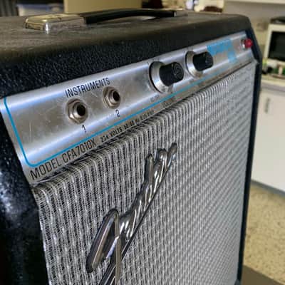 Fender Musicmaster Bass Amp 70's image 8
