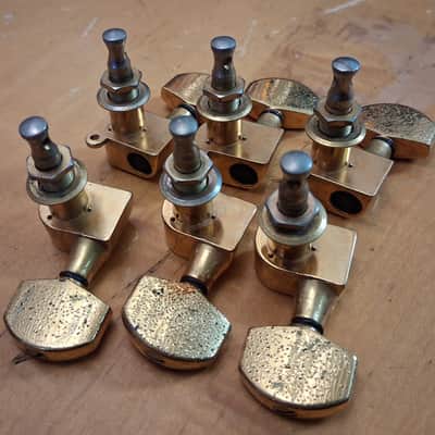 0vation Schaller Tuner set M6 w/ Guitar Logo 3x3 70s - Gold image 4
