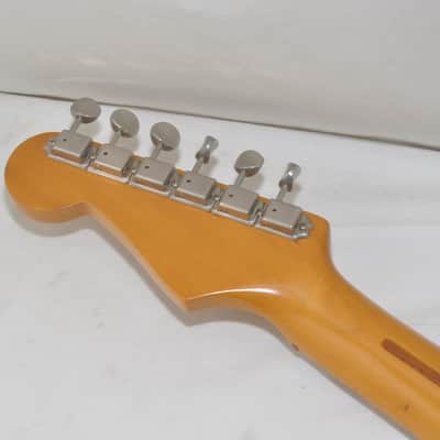 Fender Japan - Stratocaster L serial number Electric Guitar Ref No 6781 image 13