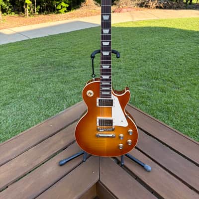 Gibson Les Paul Standard '60s 2020 - Present - Triburst image 1