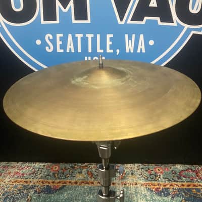Bun E. Carlos, Cheap Trick Zildjian - 18" A Medium Thin Crash Cymbal, Used on Tour, Signed! (#T 11)  1970's image 1