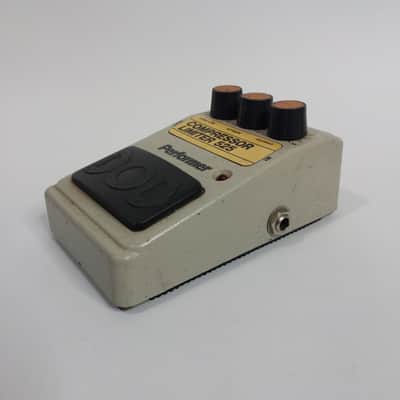 DOD 525 Compressor Limiter with 18V 1/4" Power Supply image 9