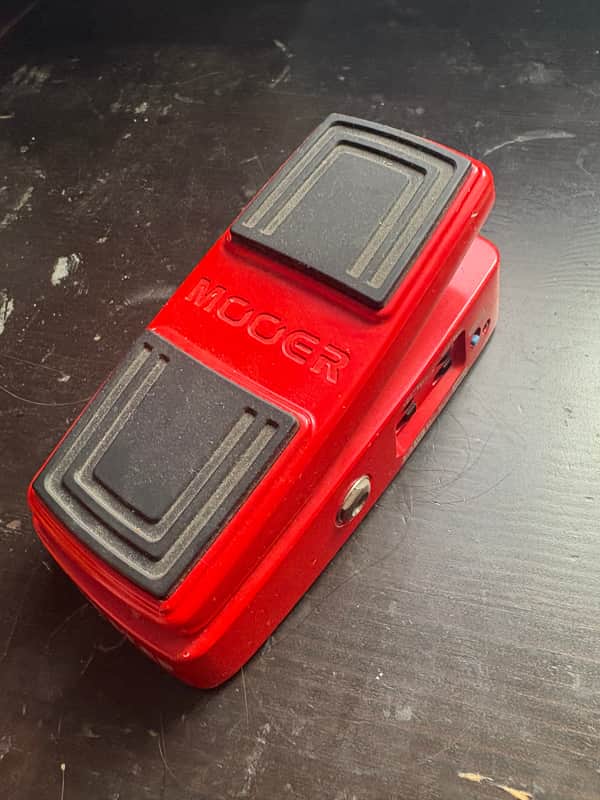 Mooer Pitch Step - pitch shifter