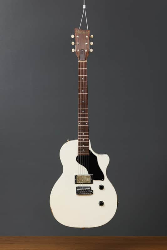Echopark Case Study Downtowner Joe Perry Spec 2016 - Vintage White image 1