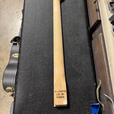 Fender by all parts Telecaster 27.78 baritone conversion neck 2020 - None image 3