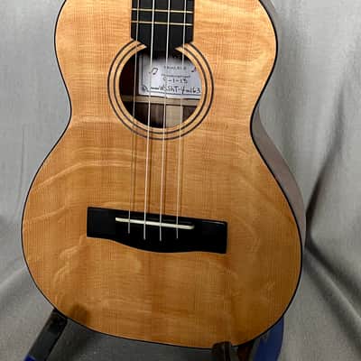 Willie Wixom Tenor Ukulele Tenor 2013 - Gloss image 2