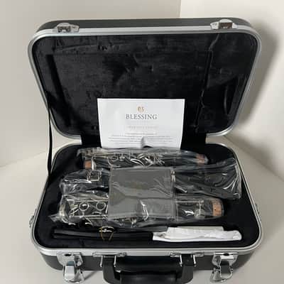 Blessing B-Flat BCL1287 Clarinet ABS Nickel Keys Outfit BLK image 8