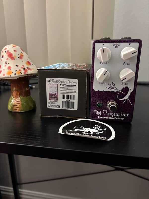 EarthQuaker Devices Dirt Transmitter Fuzz Driver V2