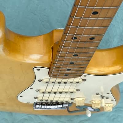 Fender Stratocaster 1974 - Blond - Maple Fingerboard image 4