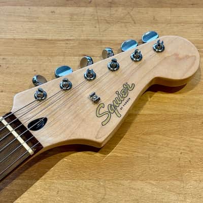 Squier Paranormal Custom Nashville Stratocaster “Partsecaster” 2025 - Chocolate 2-Colour Sunburst image 4