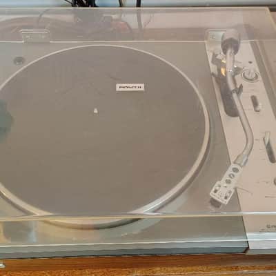 Pioneer PL117d fully automatic turntable in excellent condition - 1980's image 5