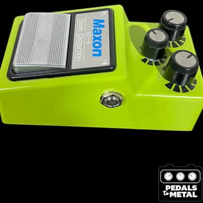 Maxon SD-9 Sonic Distortion 2010s - Neon Green - X17924 image 5