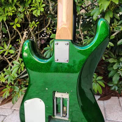 Kramer Limited Edition Pacer Electric Green Sparkle Guitar 2016 image 19
