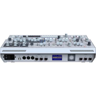 UDO Audio Super 6 Desktop 12-Voice Polyphonic Synthesizer - Cable Kit image 3