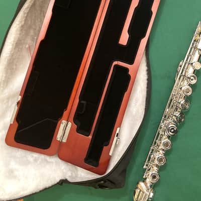 New Student Model Flute-French Keys, Split E, B Foot, Wood Case and Padded Cover image 7