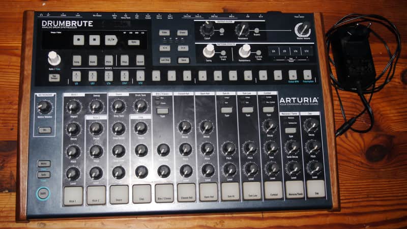 Arturia DrumBrute 2017 - 2021 Black image 1