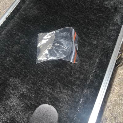 ABS Multi-Latch Les Paul Guitar Case - Black image 5