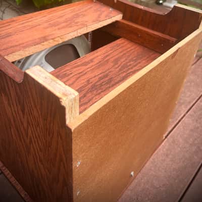 Rotary Connection 1x12 loaded semi open oak guitar speaker cabinet. Vintage Pyle 12” 8 ohm speaker. Vintage unique MCM style. 2026 - Red Oak image 7