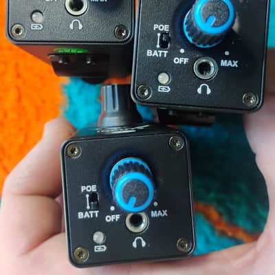 Xvive PX Personal Mixer and Headphone Amp System for Three Piece Group image 3
