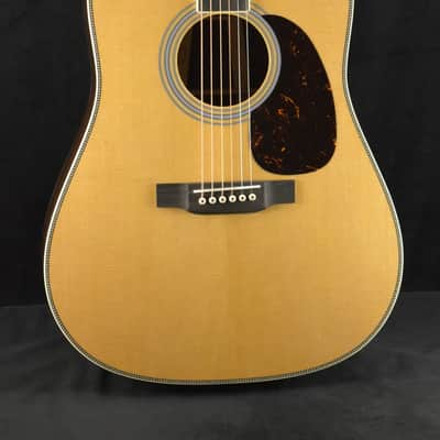 Martin HD-35 Natural image 1