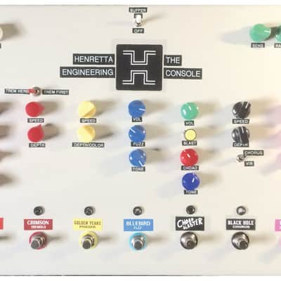 Henretta Engineering: The Console 12: hand-made custom multi-effect unit image 1